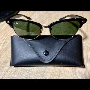Ray-Ban Clubmaster (small) RB4132